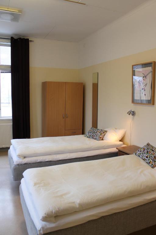 Stationshusets Hotell Och Cafe Köping Екстериор снимка