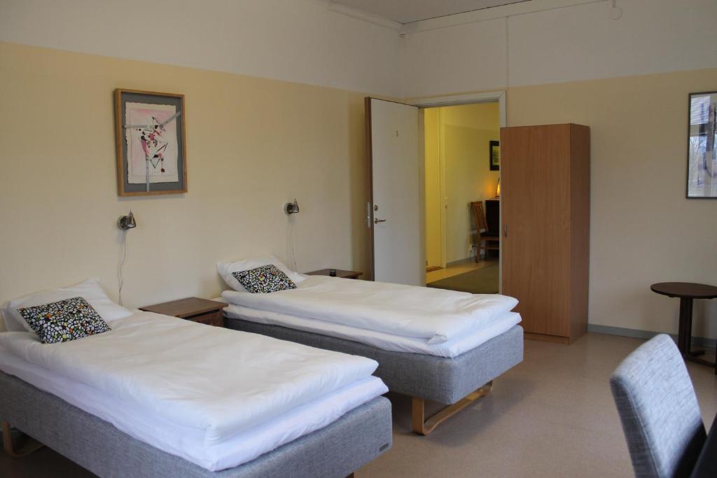 Stationshusets Hotell Och Cafe Köping Екстериор снимка